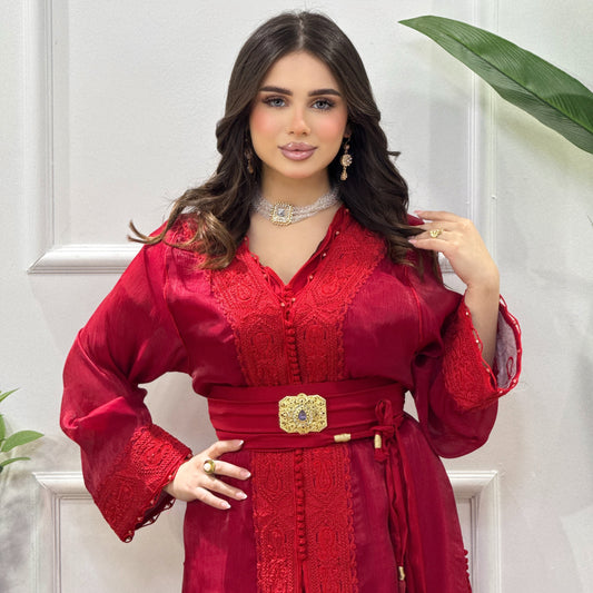 Manssouriya 2 Pièces Brodée – Organza & Satin | Élégance Traditionnelle Rouge Intense
