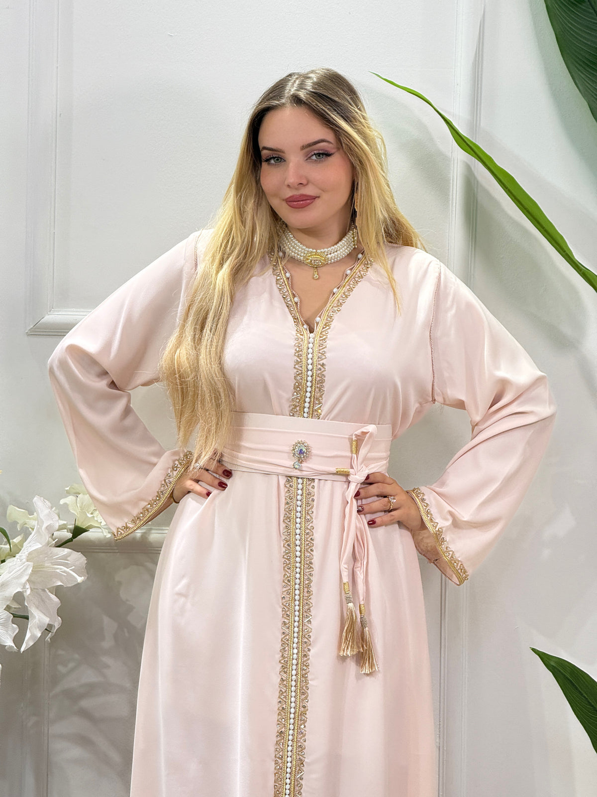 Caftan Sarah en crêpe – Plusieurs couleurs disponibles