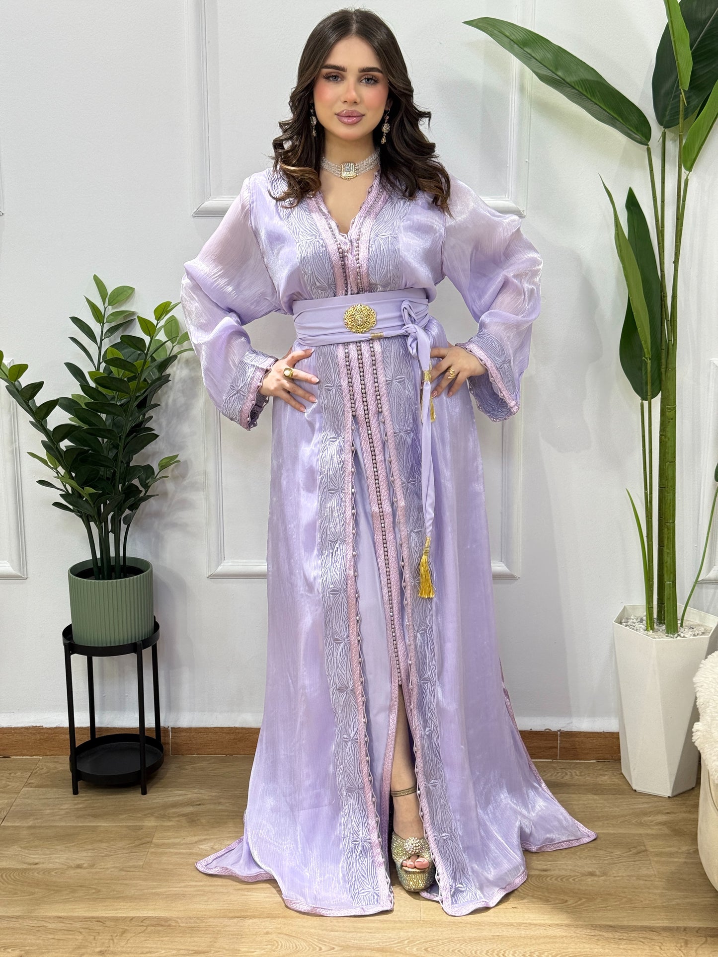 Caftan 2 pièces en organza brodé – Élégance et raffinement