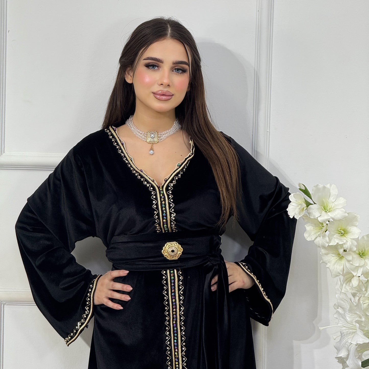 قفطان مخملي أنيق