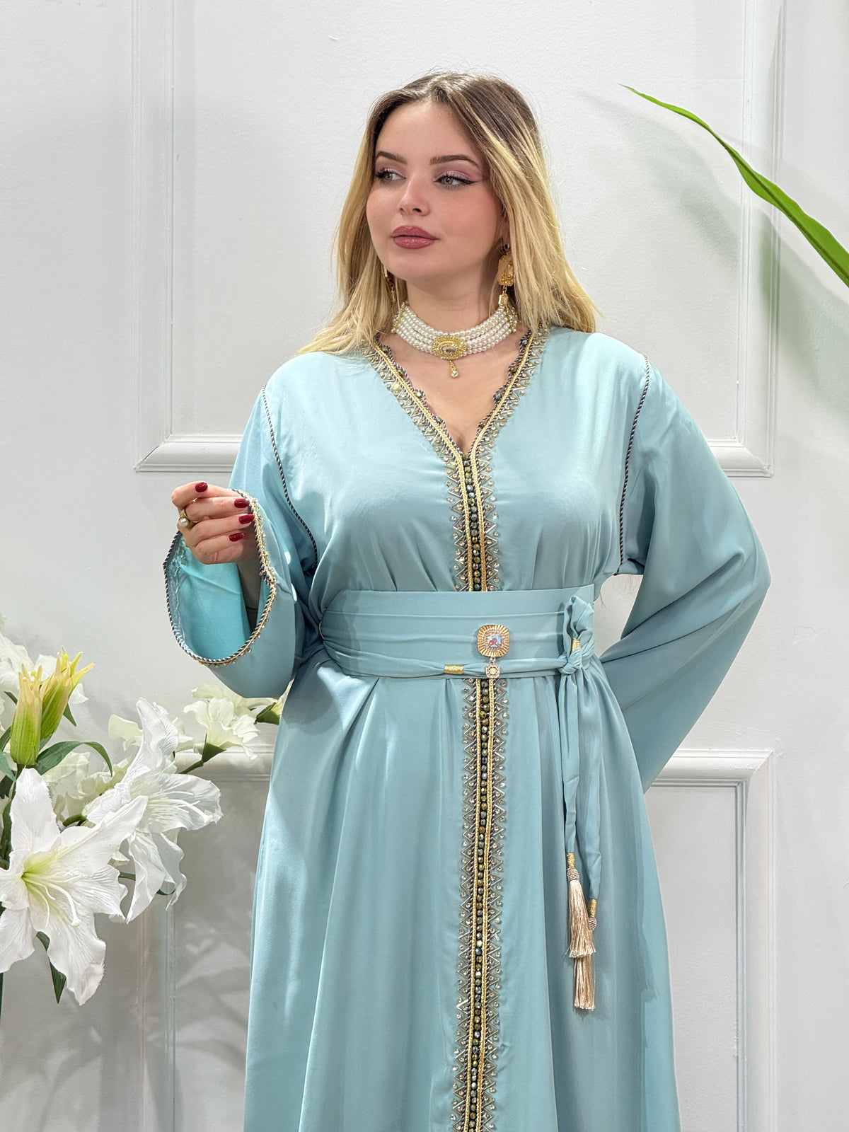 Caftan Sarah en crêpe – Plusieurs couleurs disponibles