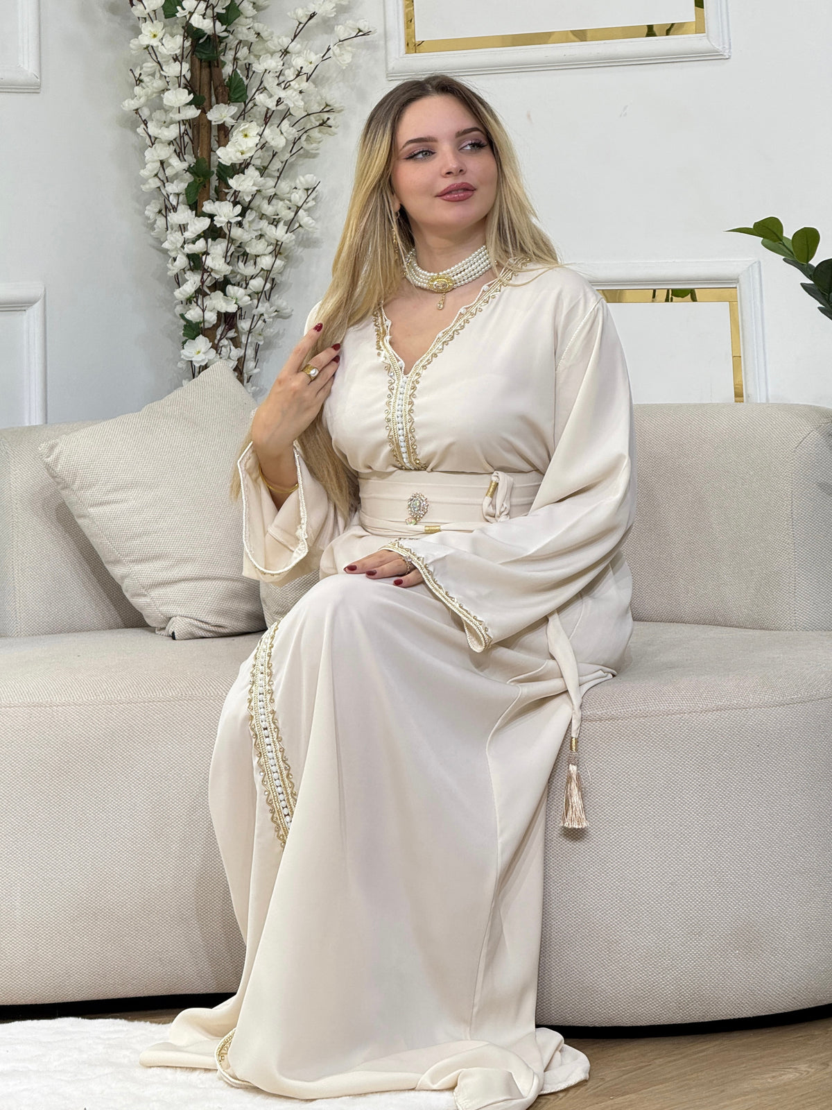 Caftan Sarah en crêpe – Plusieurs couleurs disponibles